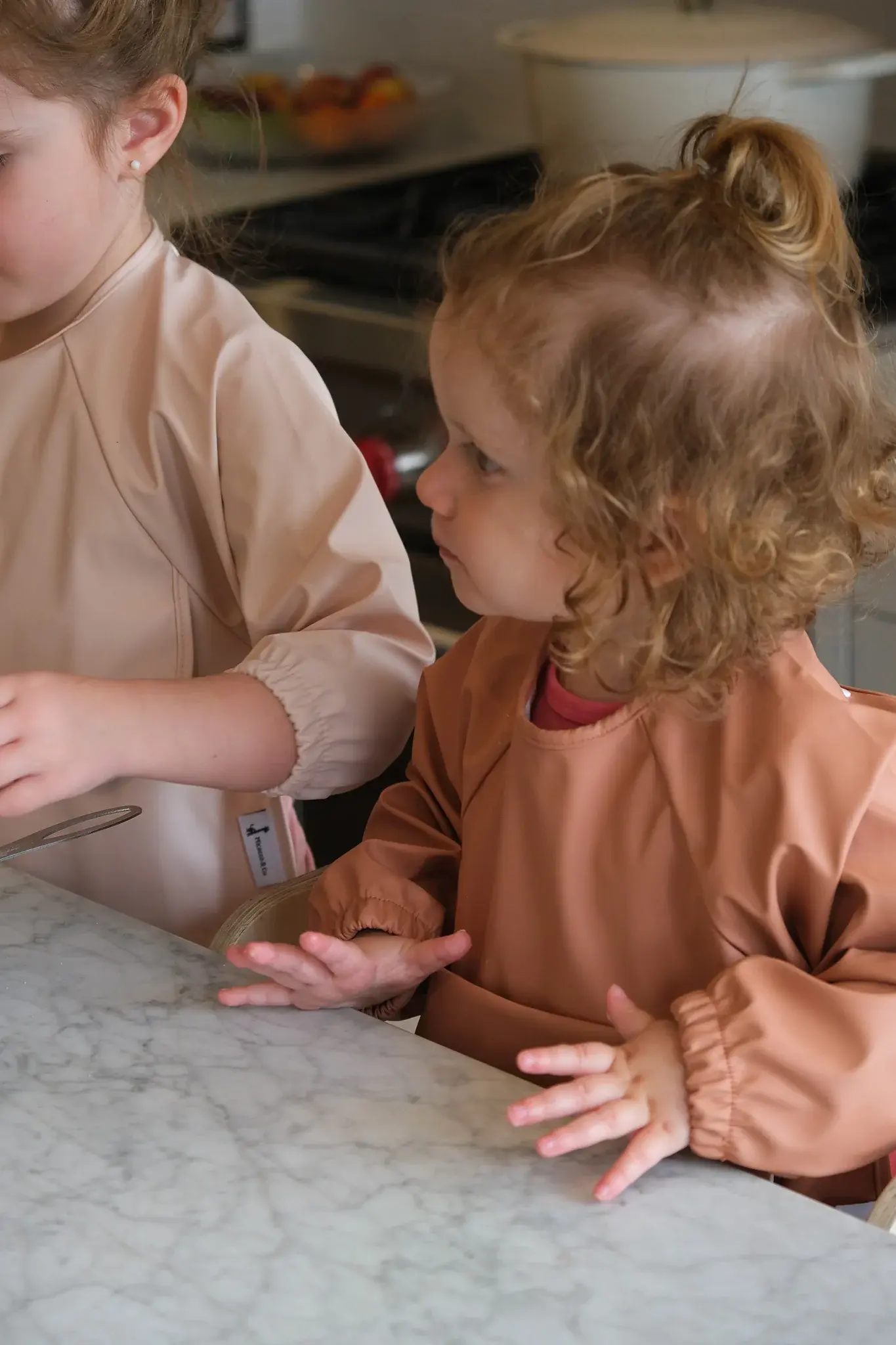 Micasso & Co Micasso & Co - Bavoir à Manches Longues Avec Pochette Intégrée, Oursons – Image 3