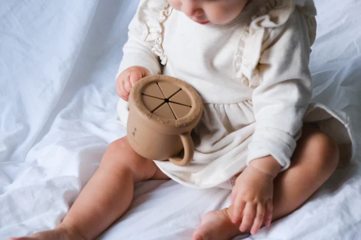 Micasso & Co Micasso & Co - Tasse D'Apprentissage 2-en-1, Bleu Majestueux – Image 4