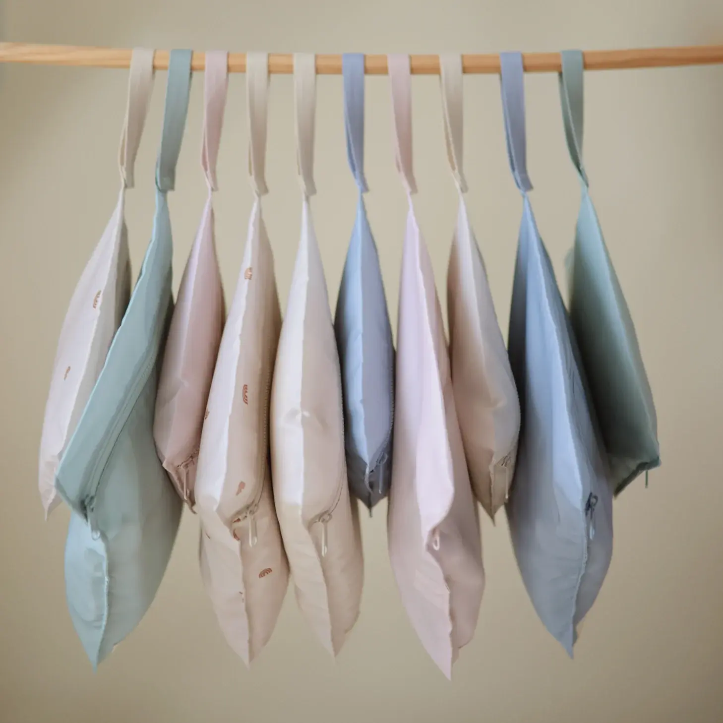 Mushie Mushie - Ensemble De 2 Sacs Imperméables, Blush – Image 3