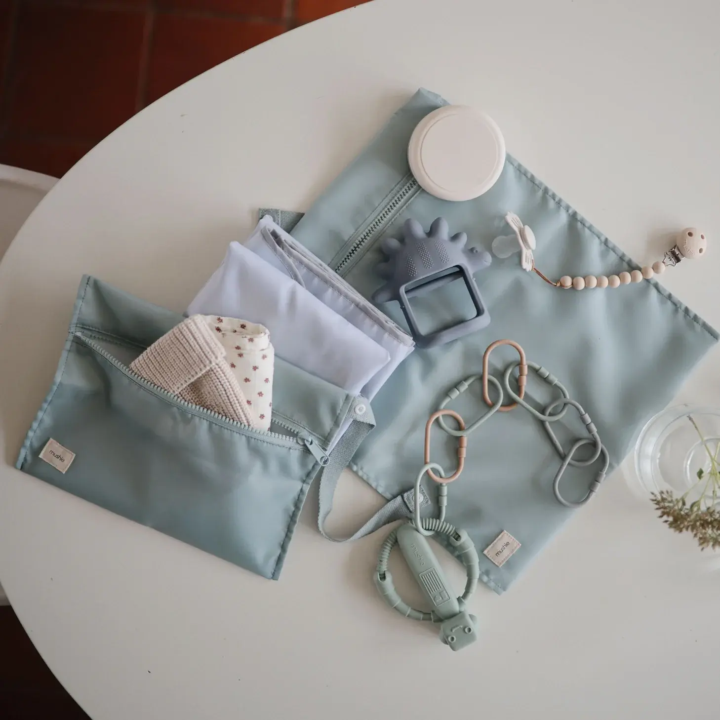 Mushie Mushie - Ensemble De 2 Sacs Imperméables, Blush – Image 4