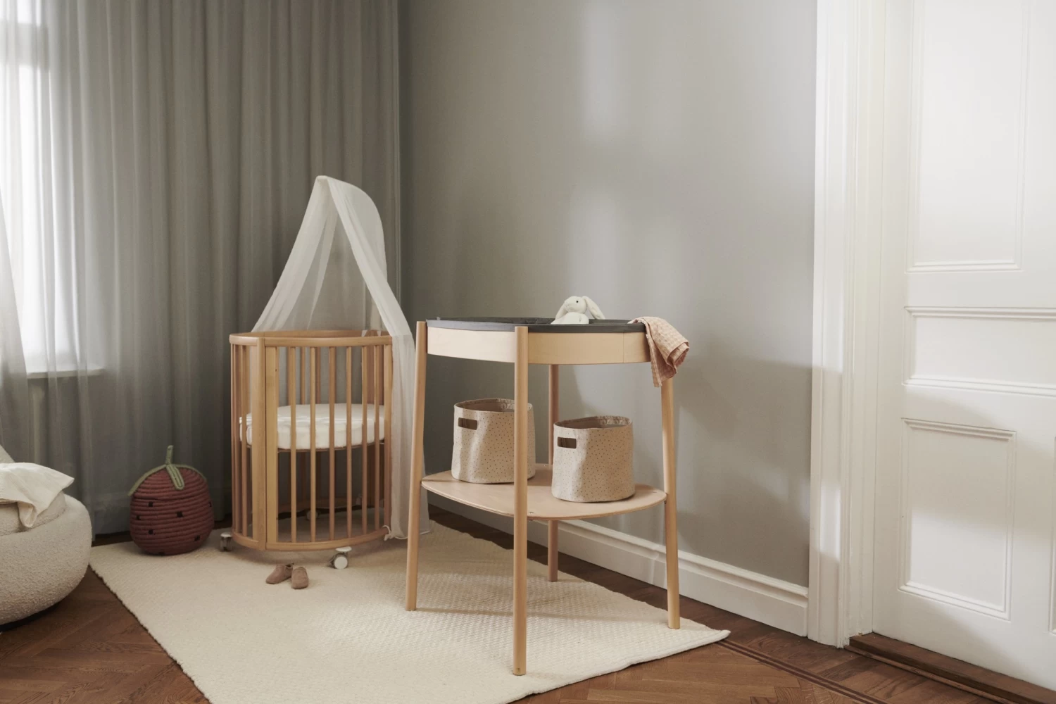 Stokke Stokke Sleepi Mini - Ensemble Lit De Bébé Convertible Et Support à Baldaquin – Image 7